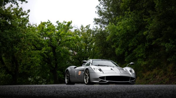 Quelles sont les erreurs courantes à éviter lors d'un entretien de moto ?