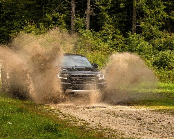 Louer un utilitaire aller simple : astuces et économies à saisir!